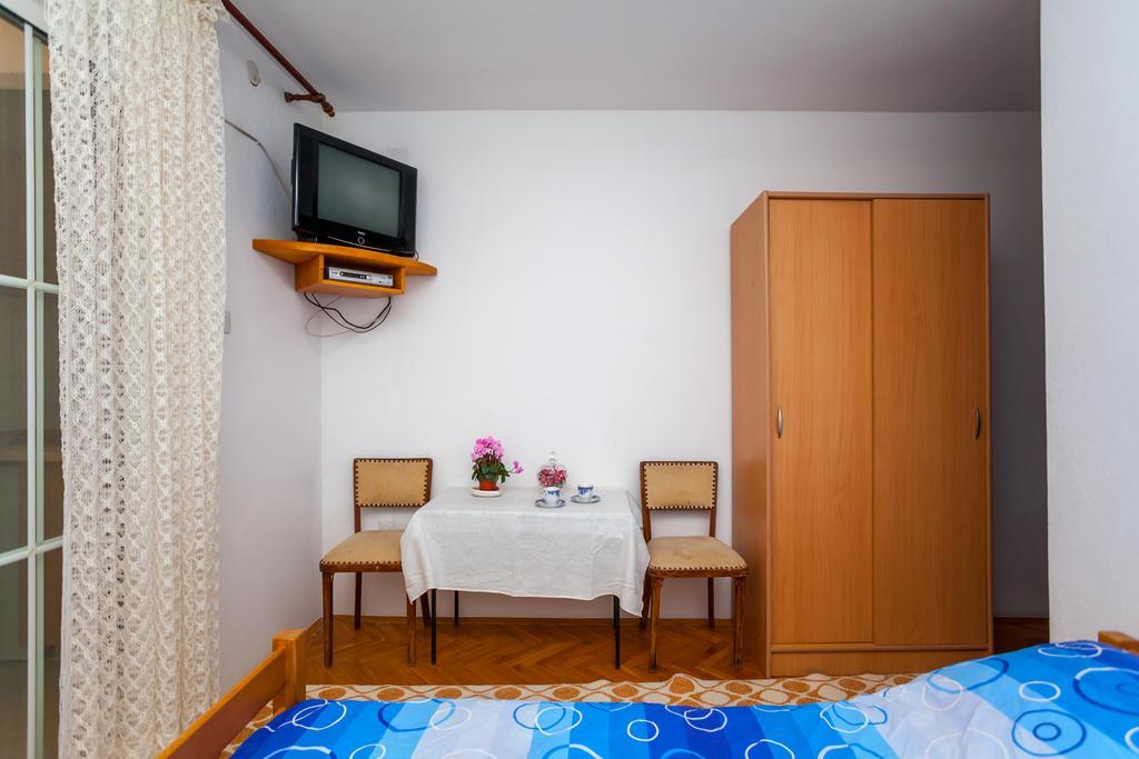 Apartments Marko Tivat Pokoj fotografie