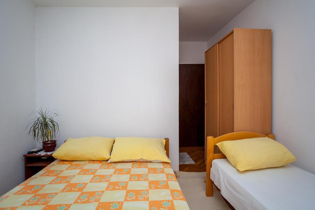 Apartments Marko Tivat Pokoj fotografie